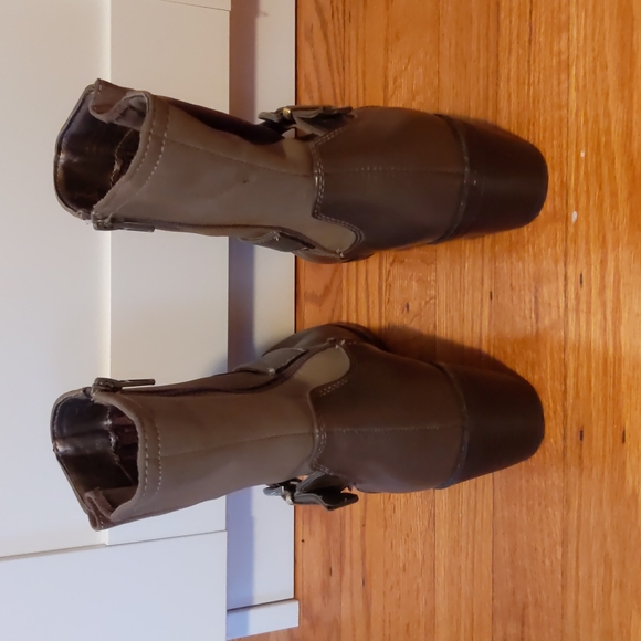 Life Stride taupe ankle boots size 8 - Picture 3 of 5